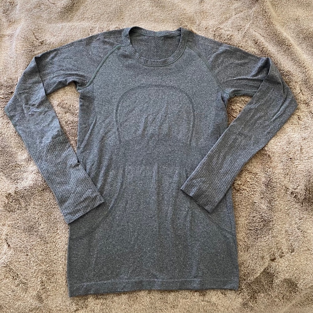 Lululemon Gray Long Sleeved Swiftly